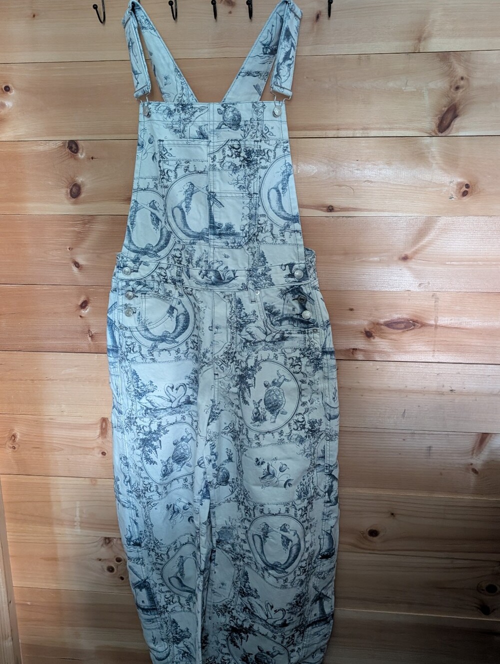 We The Free Good Luck Printed Barrel Overalls, Small , NWOT * Sold Out - Picture 6 of 6